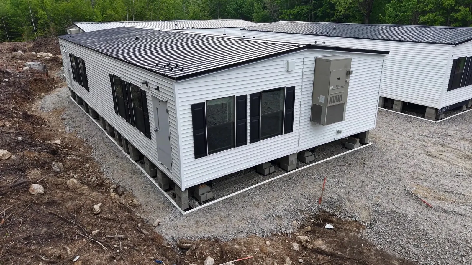 Modular home set on footings